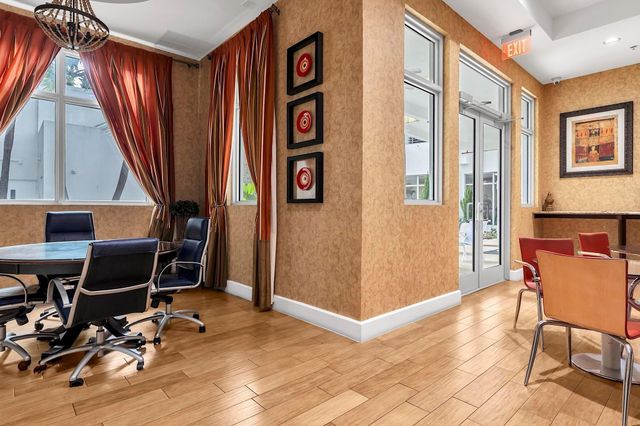 1830 Radius Drive 912, Hollywood, FL 33020