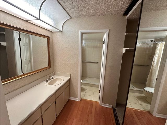 17 ESCONDIDO CIRCLE 236, Altamonte Springs, FL 32701