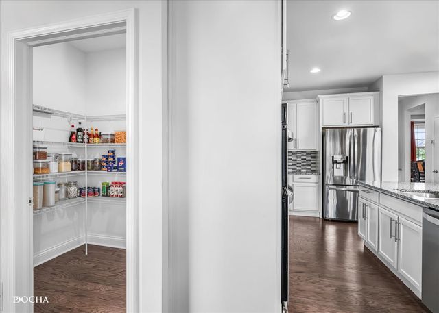 4327 Conifer Road, Naperville, IL 60564