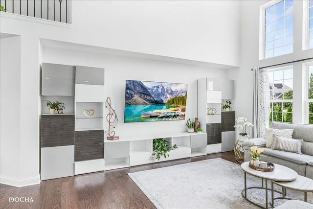 4327 Conifer Road, Naperville, IL 60564