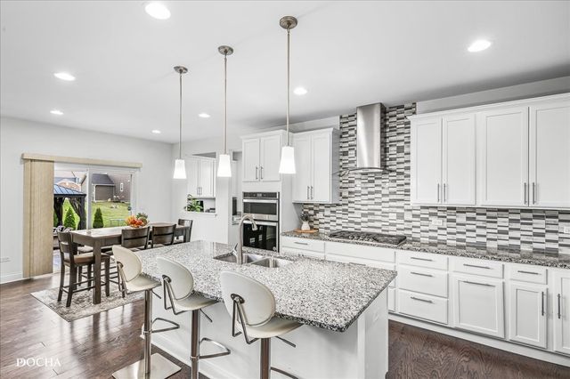 4327 Conifer Road, Naperville, IL 60564