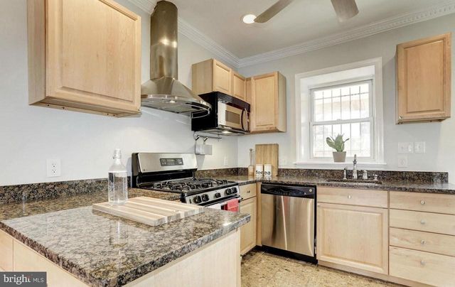 1010 W NW, Washington, DC 20001