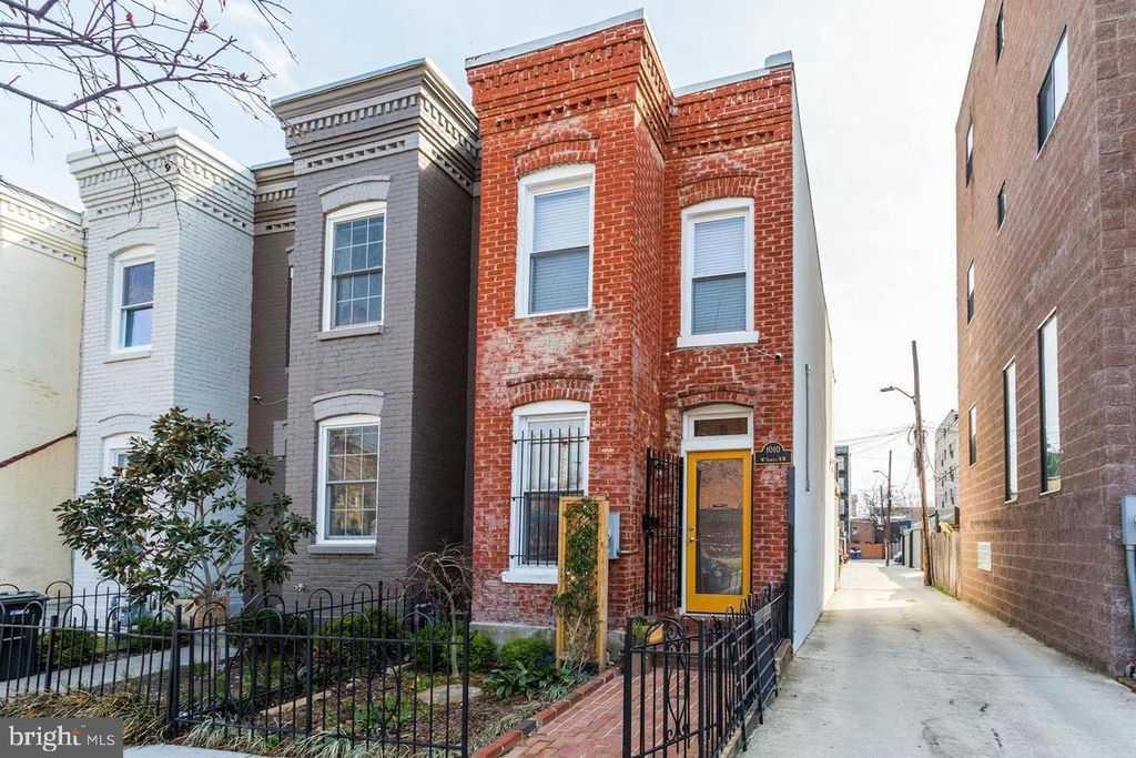 1010 W NW, Washington, DC 20001