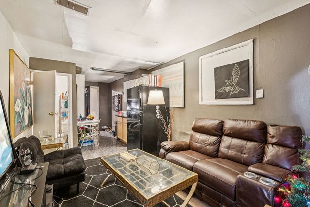 1012 N RIDGEWAY Avenue, Chicago, IL 60651