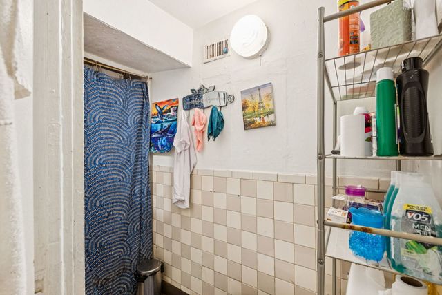 1012 N RIDGEWAY Avenue, Chicago, IL 60651