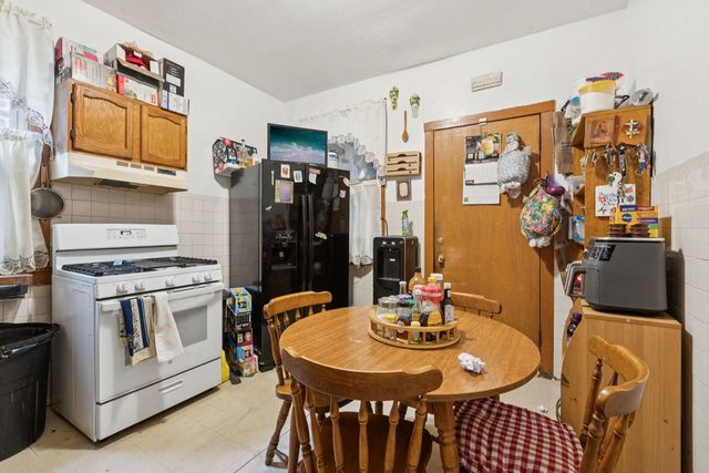 1012 N RIDGEWAY Avenue, Chicago, IL 60651