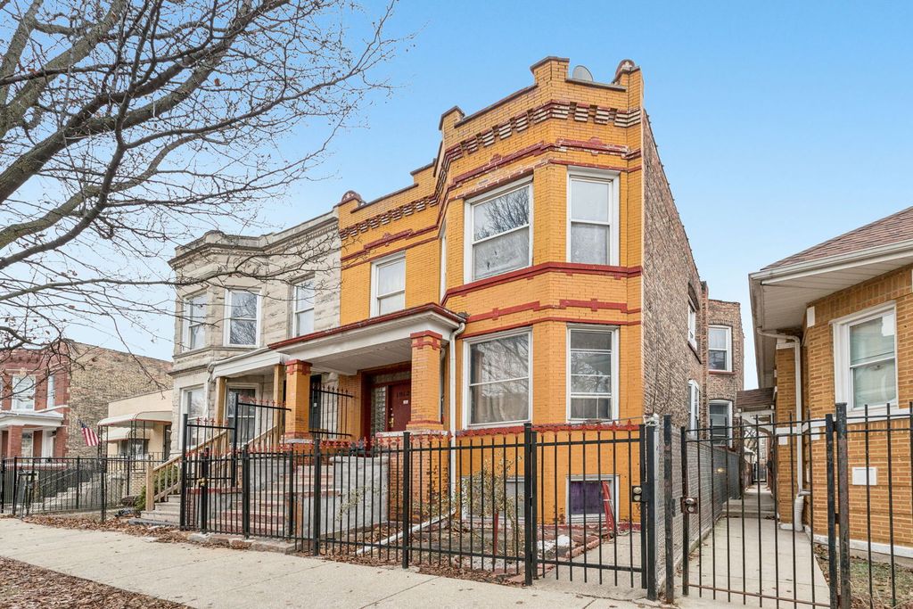 1012 N RIDGEWAY Avenue, Chicago, IL 60651