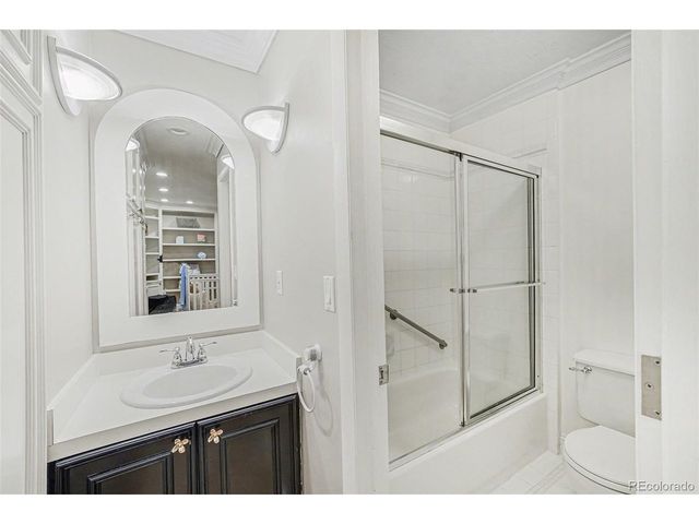 12655 W Bayaud Ave 40, Lakewood, CO 80228