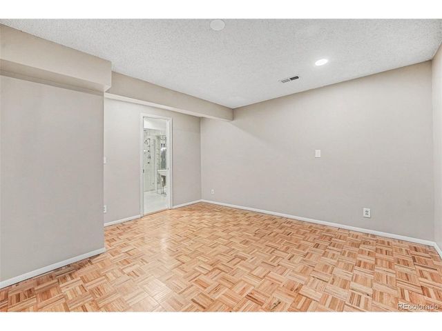 12655 W Bayaud Ave 40, Lakewood, CO 80228