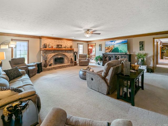 2775 E State Road 28, Frankfort, IN 46041