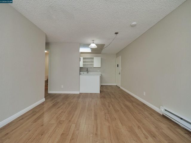 405 Piccadilly Place 24, San Bruno, CA 94066