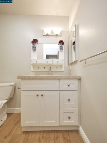 405 Piccadilly Place 24, San Bruno, CA 94066