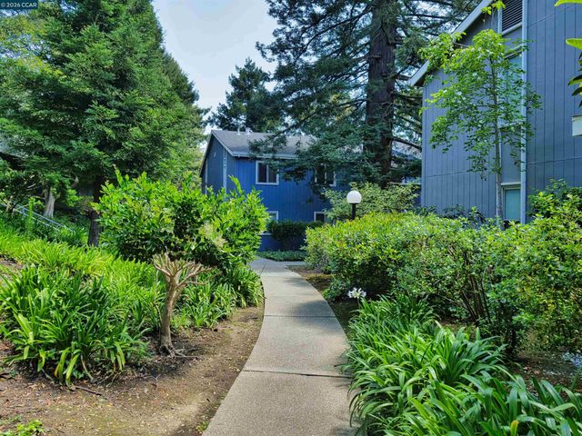 405 Piccadilly Place 24, San Bruno, CA 94066