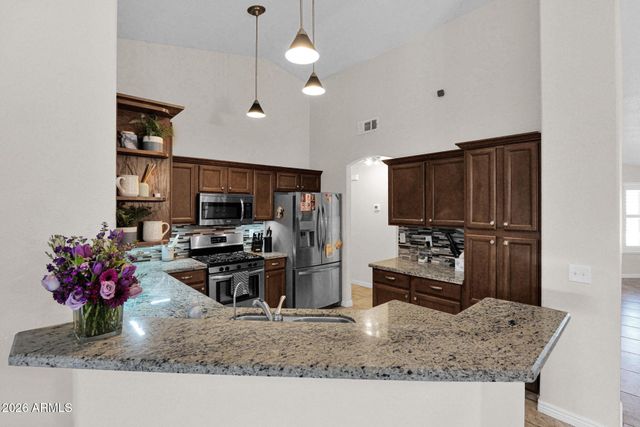 1141 E BRUCE Avenue, Gilbert, AZ 85234