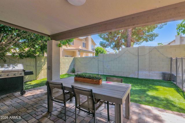 1141 E BRUCE Avenue, Gilbert, AZ 85234