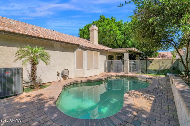 1141 E BRUCE Avenue, Gilbert, AZ 85234