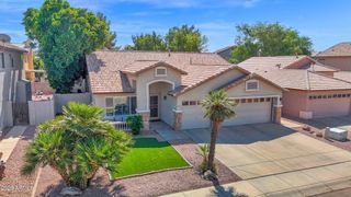 1141 E BRUCE Avenue, Gilbert, AZ 85234