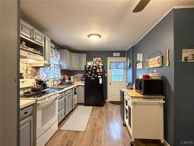 212 Roosevelt Drive, Utica, NY 13502