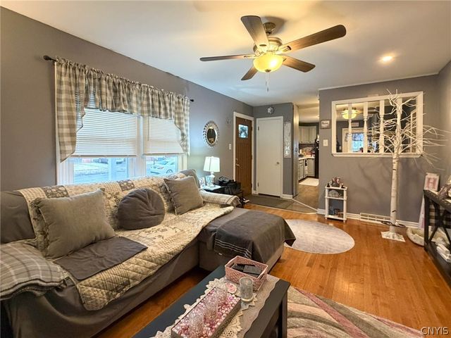 212 Roosevelt Drive, Utica, NY 13502