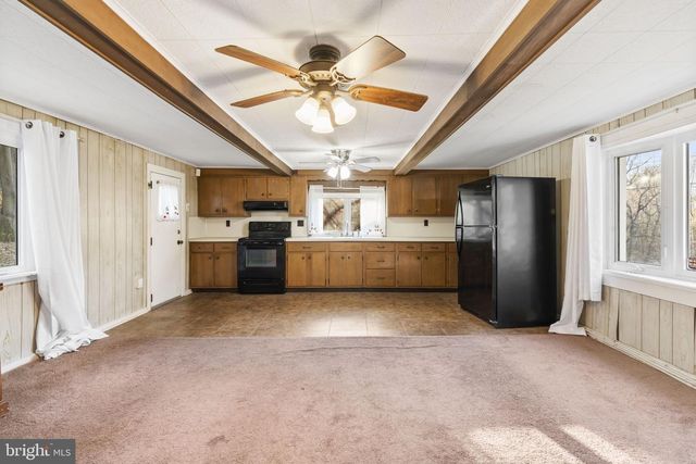 198 GLENROSE RD, Coatesville, PA 19320