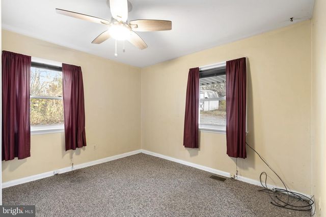 198 GLENROSE RD, Coatesville, PA 19320