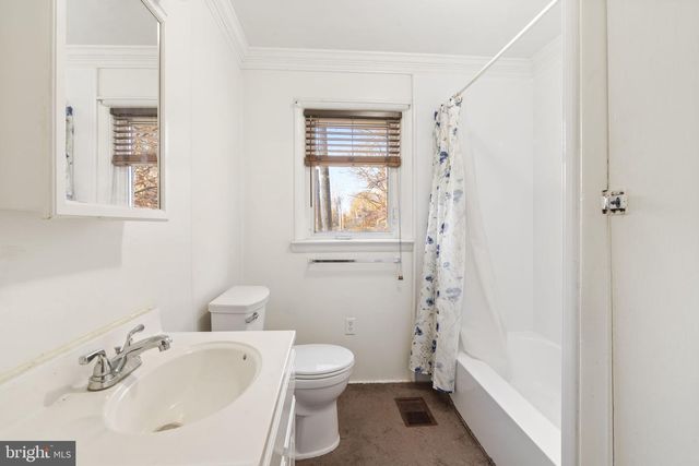 198 GLENROSE RD, Coatesville, PA 19320