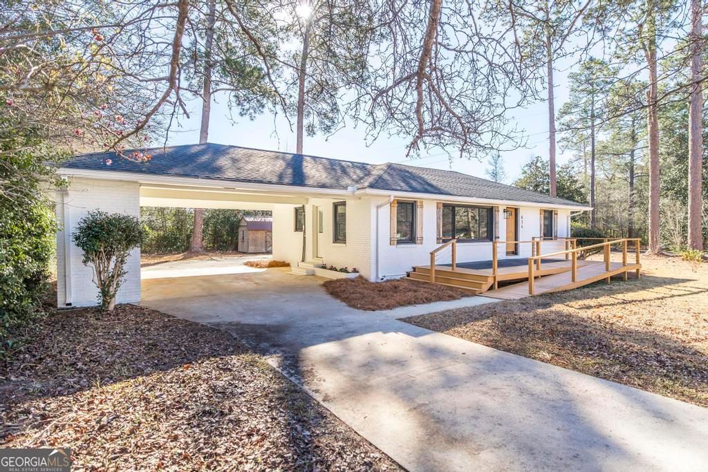 634 Pine Ridge Street, Perry, GA 31069