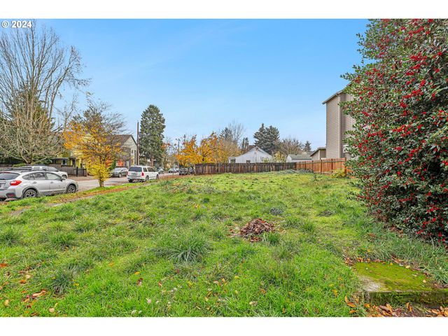 7134 N RICHMOND Ave, Portland, OR 97203