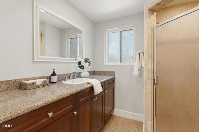 5351 Dubois Avenue, Los Angeles, CA 91367