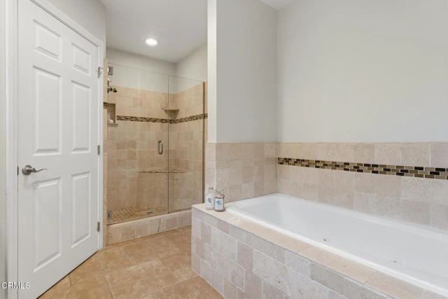 5351 Dubois Avenue, Los Angeles, CA 91367