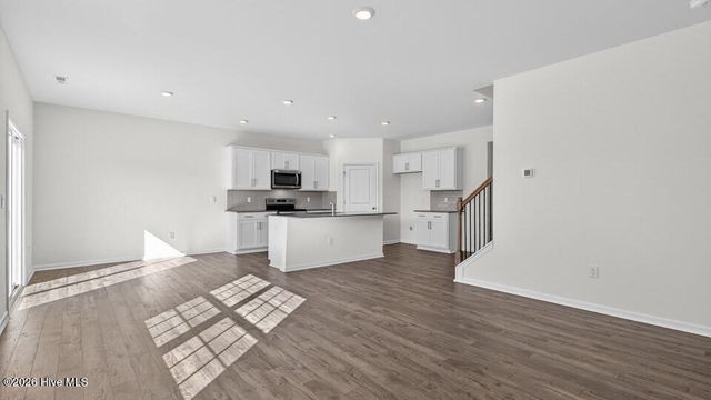 3066 Bayview Drive, Vass, NC 28394
