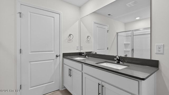 3066 Bayview Drive, Vass, NC 28394
