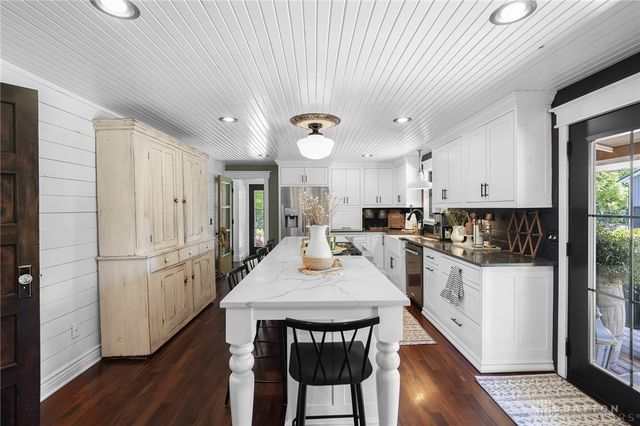 4167 Harveysburg Road, Waynesville, OH 45068