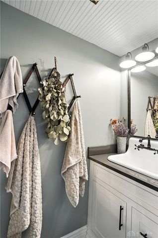 4167 Harveysburg Road, Waynesville, OH 45068