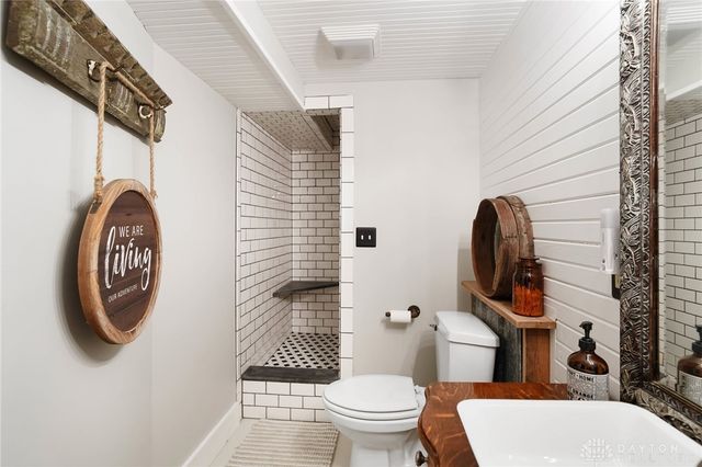 4167 Harveysburg Road, Waynesville, OH 45068