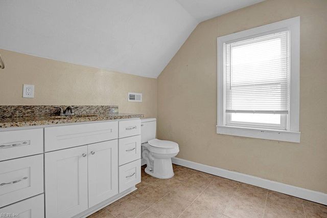 1605 Laurel AVE, Chesapeake, VA 23325
