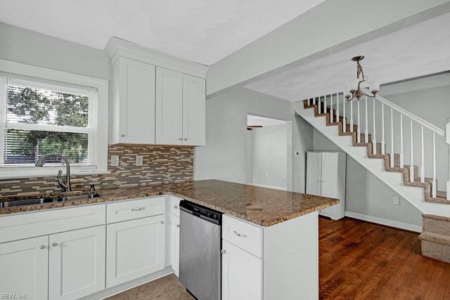 1605 Laurel AVE, Chesapeake, VA 23325