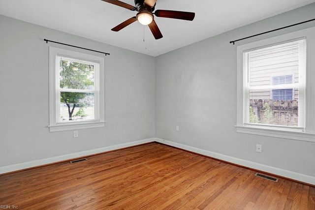 1605 Laurel AVE, Chesapeake, VA 23325