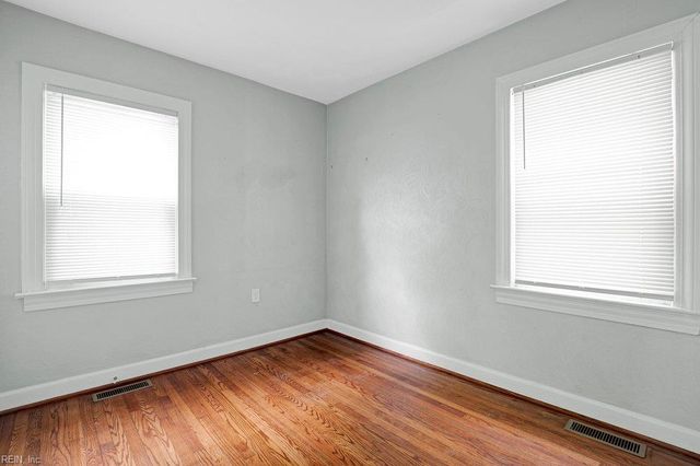 1605 Laurel AVE, Chesapeake, VA 23325