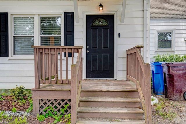 1605 Laurel AVE, Chesapeake, VA 23325