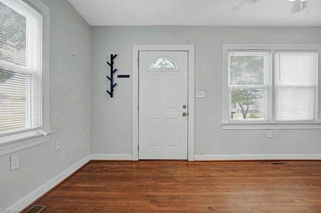 1605 Laurel AVE, Chesapeake, VA 23325
