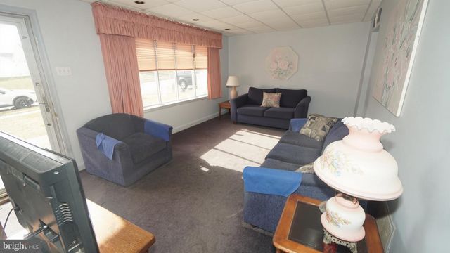 2832 BERWYN RD, Bensalem, PA 19020