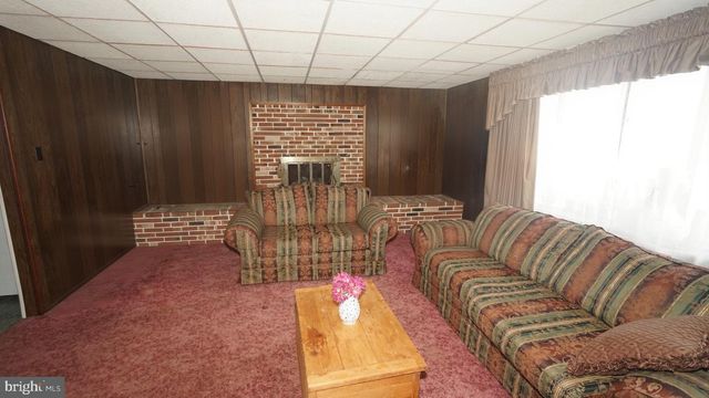 2832 BERWYN RD, Bensalem, PA 19020