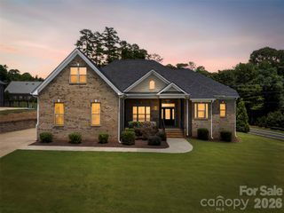 3000 Applewood Point Lane, Belmont, NC 28012
