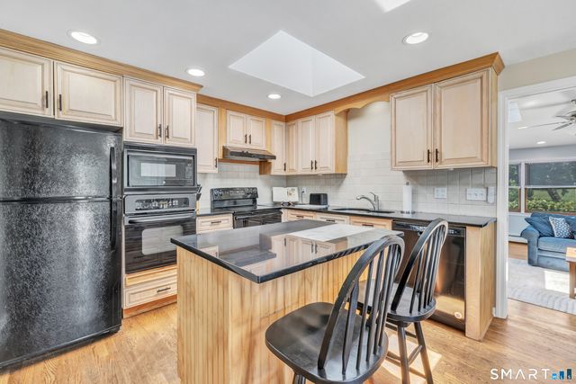 79 Soundview Avenue, Milford, CT 06460