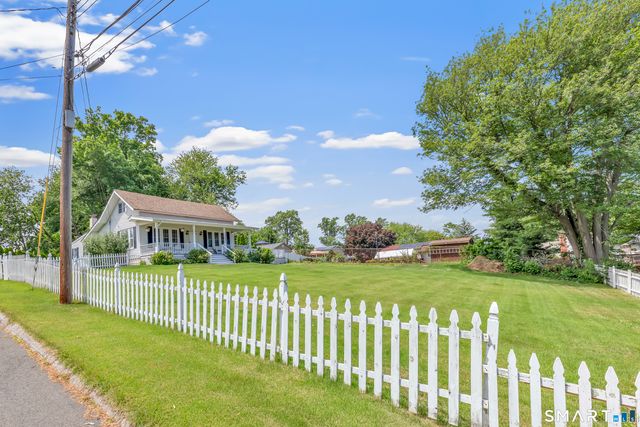 79 Soundview Avenue, Milford, CT 06460