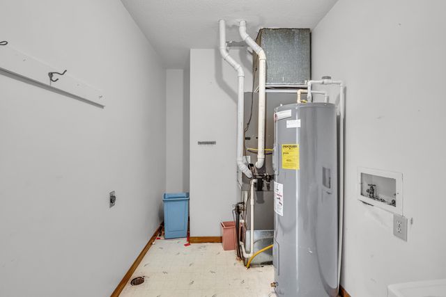 1614 10th Street, West Plains, MO 65775