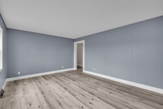 1614 10th Street, West Plains, MO 65775