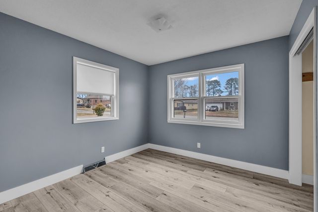 1614 10th Street, West Plains, MO 65775