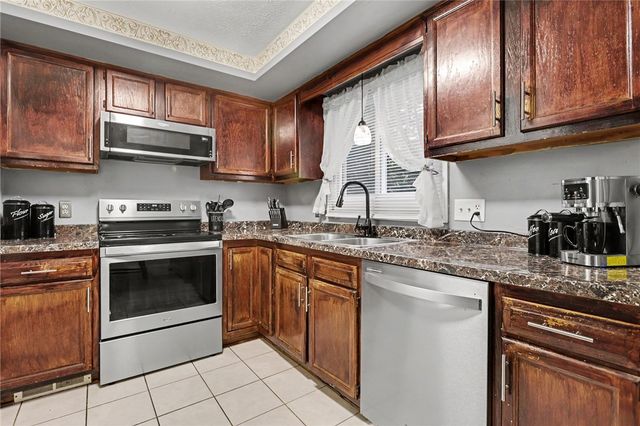 333 Knapp Avenue, Irondequoit, NY 14609